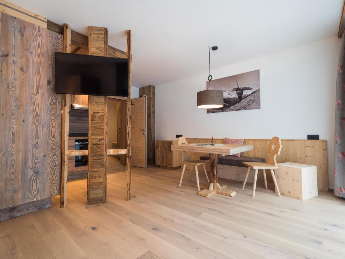 Almhittn - Luxus Appartements Finkenberg Exterior foto